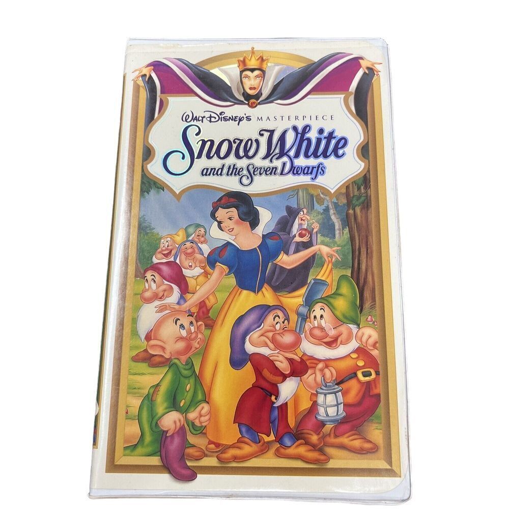 Walt Disney's Snow White and the Seven Dwarfs Masterpiece Collection VHS 1524